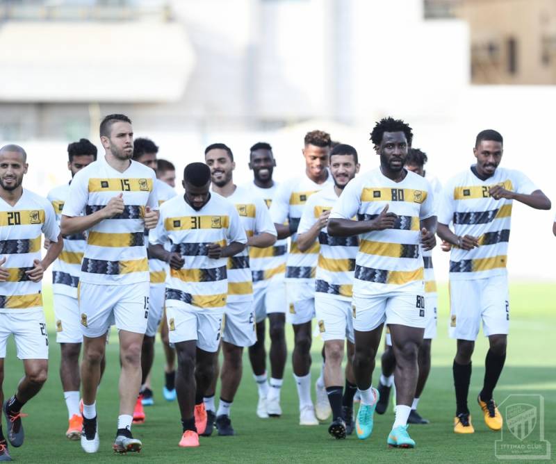 بوني وبرونو يبقدمان تدريبات فريق الاتحاد