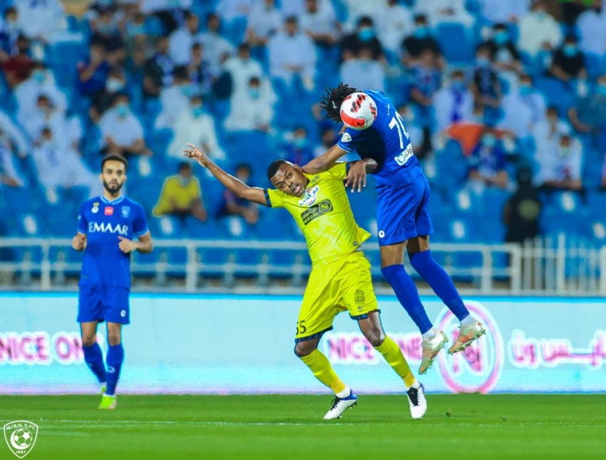 من مباراة التعاون والهلال